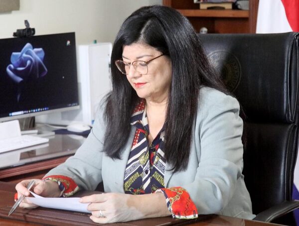 “Se estaría consagrando la chicana”, si se habilita la recurribilidad del auto de apertura a juicio, según Carolina Llanes