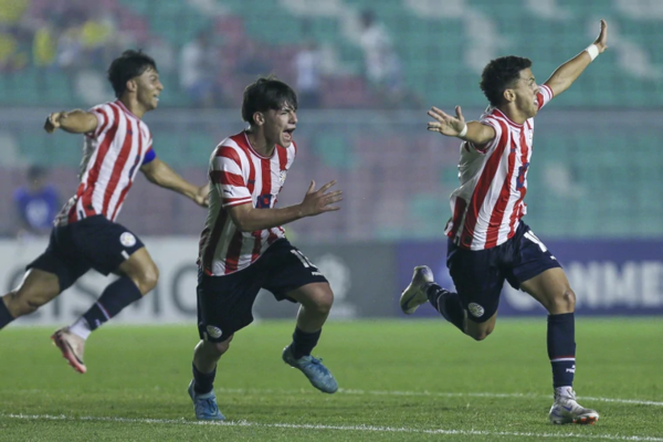 Paraguay derrota a Colombia en su tercera presentación • PARAGUAY TV