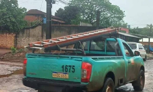 Tormenta con caída de granizos afecta a 27 alimentadores de la ANDE en Alto Paraná y Canindeyú – Prensa 5
