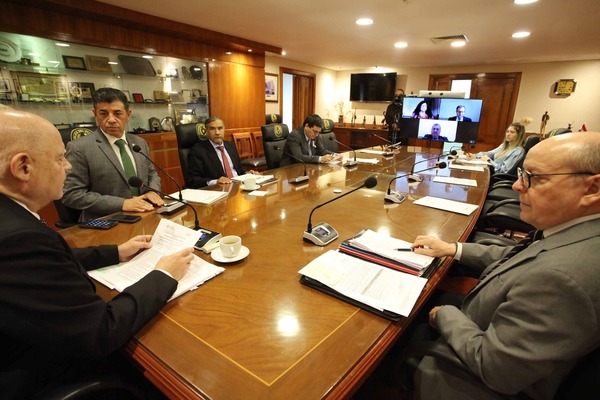 Remiten al Consejo nómina de 30 cargos vacantes por fenecimiento de mandato