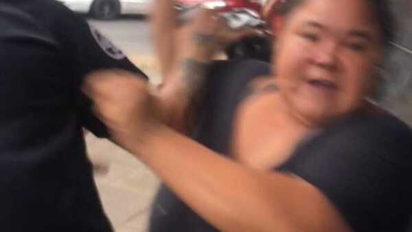 Video: Mujer limpiavidrios y su novio agreden a una transeúnte en San Lorenzo