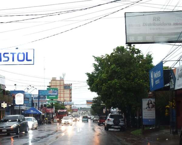 Persiste alerta: enterate en qué zonas seguirán las lluvias - Clima - ABC Color