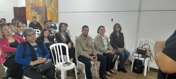 Brindan taller sobre protocolo de Prevención del Suicidio en Encarnación