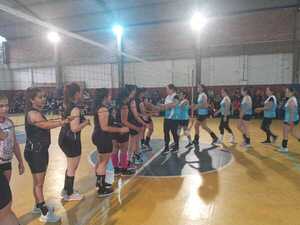 Campeonato Clausura de Voley arrancó en Villarrica
