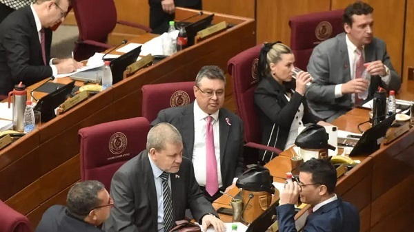 Congreso sanciona ley de control a organizaciones sin fines de lucro - Noticiero Paraguay