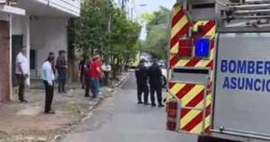 La Nación / Bomberos reanimaron a peatón arrollado mientras esperaron por una hora a la ambulancia