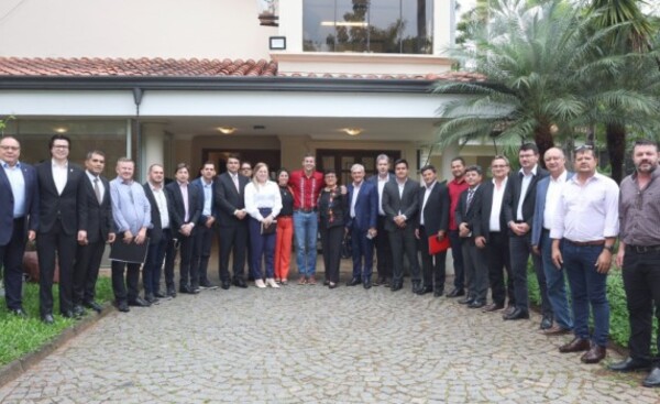 Coordinan plan de inversiones viales en Alto Paraná