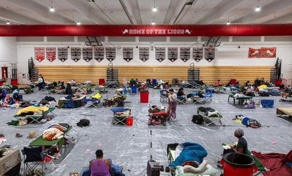 Huracán Milton: Cien paraguayos en Florida fueron trasladados a refugios temporales