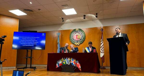 La Nación / Otorgan medalla “Premio Nobel de la Paz” a juez de Pedro Juan Caballero