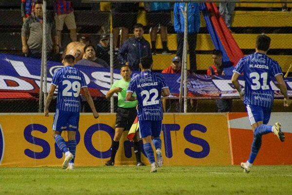 Versus / Jara Saguier reclama la jugada del segundo gol de Sol y asegura: "Vamos a seguir luchando"