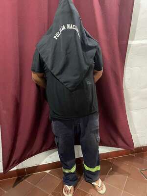 Capturan a un hombre con tres órdenes de captura en Lambaré - Policiales - ABC Color