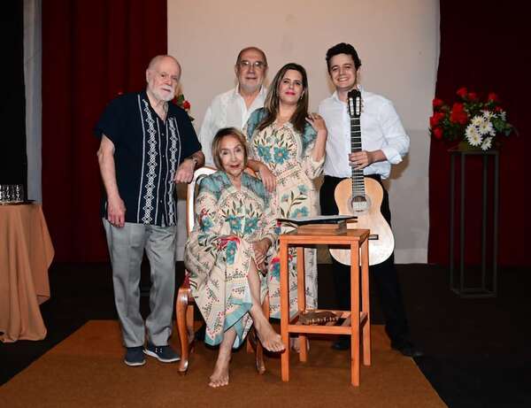 Kattya González llega al Arlequín Teatro para rendir tributo a poetas del Paraguay - Cultura - ABC Color