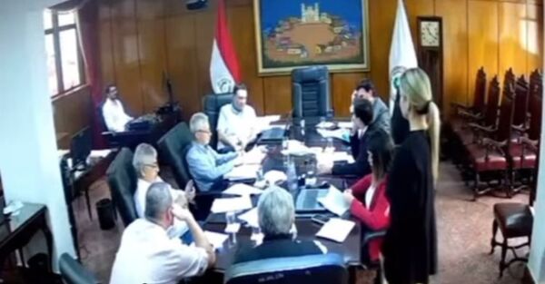 Gobernadores piden a Peña destituir al consejero de IPS Aníbal de los Ríos tras discriminar hospitales