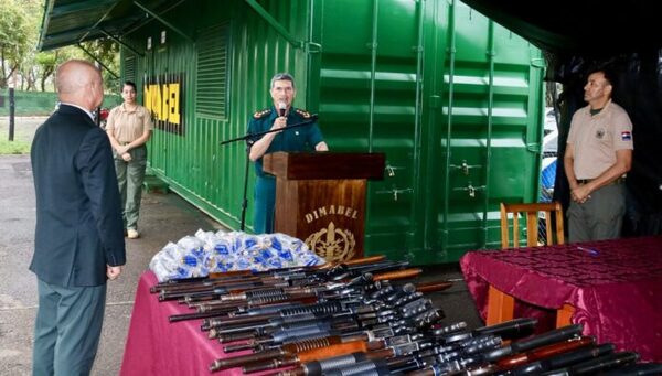 Ministerio de Justicia recibió donación de escopetas para garantizar seguridad penitenciaria