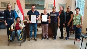 Firma de convenio de la Asopedis del Norte y la Municipalidad de Concepción