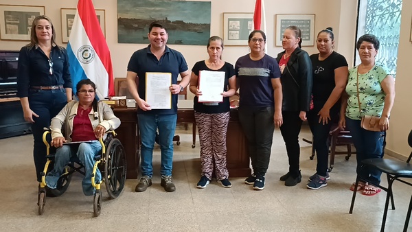 Firma de convenio de la Asopedis del Norte y la Municipalidad de Concepción
