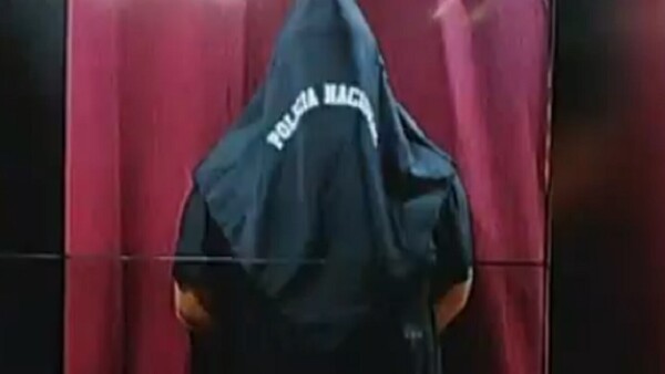 Mecánico es detenido por no devolver vehículos a sus clientes