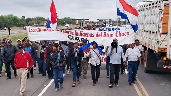Indígenas exigen políticas del Estado para combatir pobreza y sequía