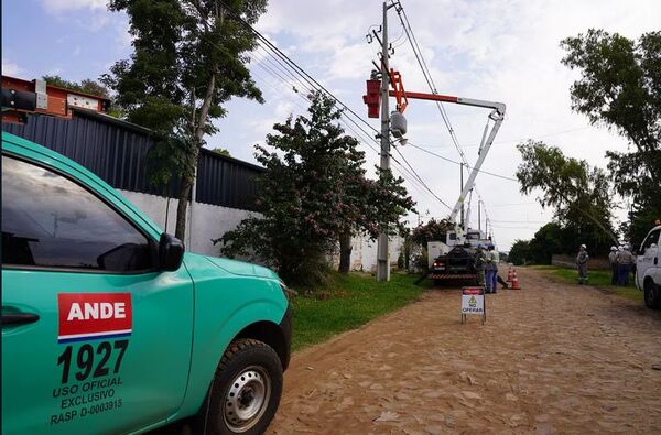 Ande moderniza el sistema eléctrico para afrontar el verano
