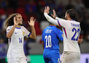Versus / Huérfana de líderes, Francia se consuela con una goleada a Israel