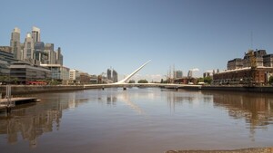 Paraguay es el cuarto país que más turistas envía a Argentina