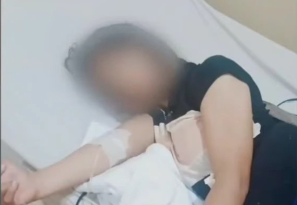 Celular enchufado dio descarga eléctrica a una adolescente tras caída de un rayo - Noticiero Paraguay