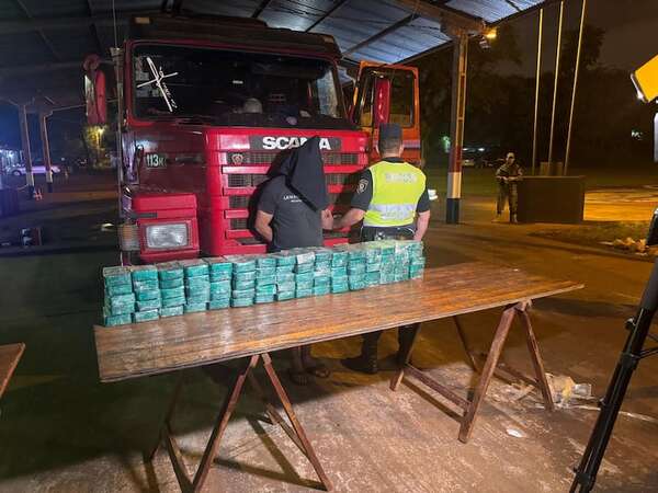 Requieren prisión de camionero detenido con 82 kilos de cocaína - ABC en el Este - ABC Color