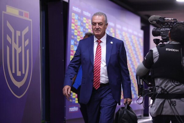 Versus / El Paraguay de Gustavo Alfaro sigue invicto y con la portería imbatida
