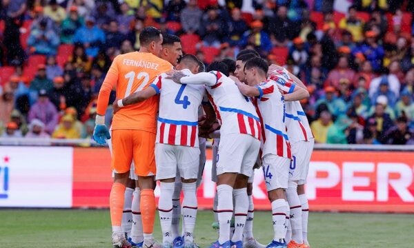 Paraguay rescata un empate de la altura de Quito