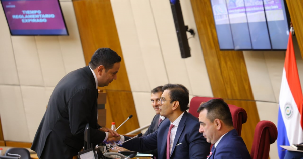 Estigarribia quiere convencer a Peña y el Congreso para que liberen recursos en Central