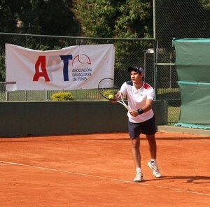 Dani Vallejo cae en Córdoba y juveniles triunfan en Chile