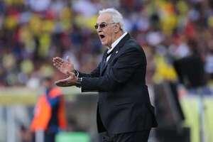 Perú se juega hoy sus últimas chances ante un Uruguay en polémicas - Fútbol Internacional - ABC Color