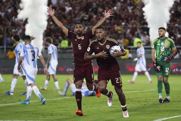 Rondón, como “vinotinto” - Fútbol Internacional - ABC Color