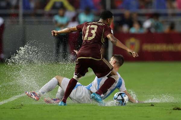 Resbalón del líder: Venezuela 1 - Argentina 1 - Fútbol Internacional - ABC Color