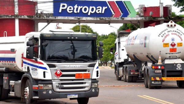 Petropar gastará G. 2 mil millones en bolígrafos, bolsos y sombrillas