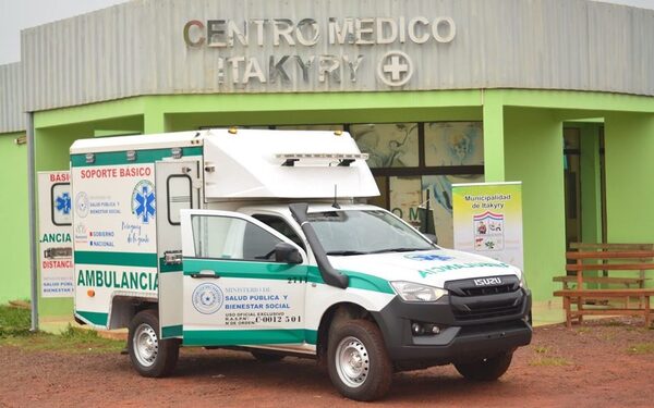 Tras reparación, ambulancia de Itakyry vuelve a operar