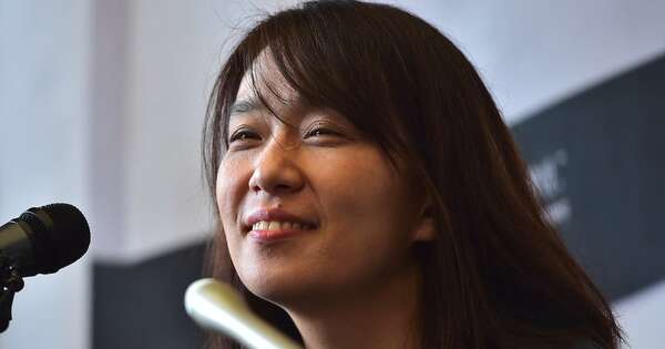 La Nación / ¿Quién es Han Kang, la primera asiática en ganar el Nobel de Literatura?