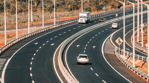 Ampliación de la Ruta PY02 impulsa el desarrollo económico y social del país
