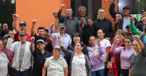La Nación / MUVH prevé entregar 6.000 llaves a nuevos propietarios de viviendas para fin de año