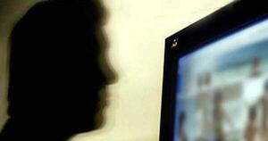 La Nación / Operativo Ciberluz: investigan descargas de pornografía infantil en tres ciudades