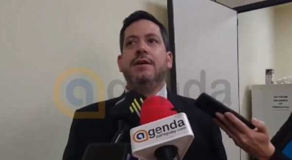Latorre: “Anadelia Acosta ya no forma parte del plantel de Diputados”