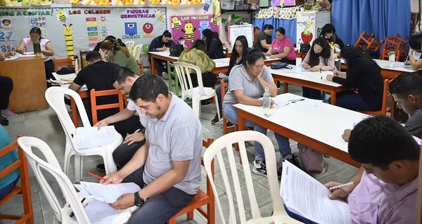 Solo el 10% de postulantes aprueba examen docente en Alto Paraná - ADN Digital