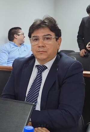Fiscal argumenta irrecurribilidad del auto de juicio a Emma Gonzalez y solicita inadmisibilidad de apelación