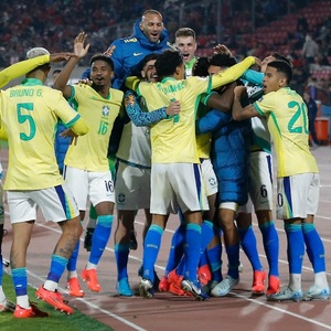 Brasil remonta sobre el final en Santiago y quiere recuperar terreno • PARAGUAY TV