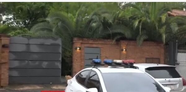 Allanaron varias viviendas por descargas de pornografía infantil