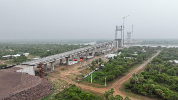 Construcción del Puente de la Bioceánica se aproxima al 60% de avance