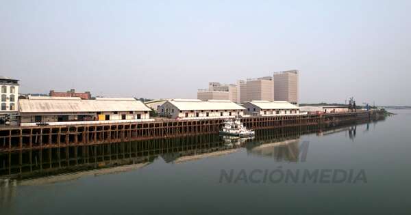 La Nación / Tras las recientes lluvias, aumenta el nivel del río y mejora la navegabilidad