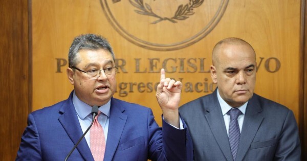 Ordenan la captura del hijastro de Leite mientras Dionisio avanza contra las ONG en el Congreso
