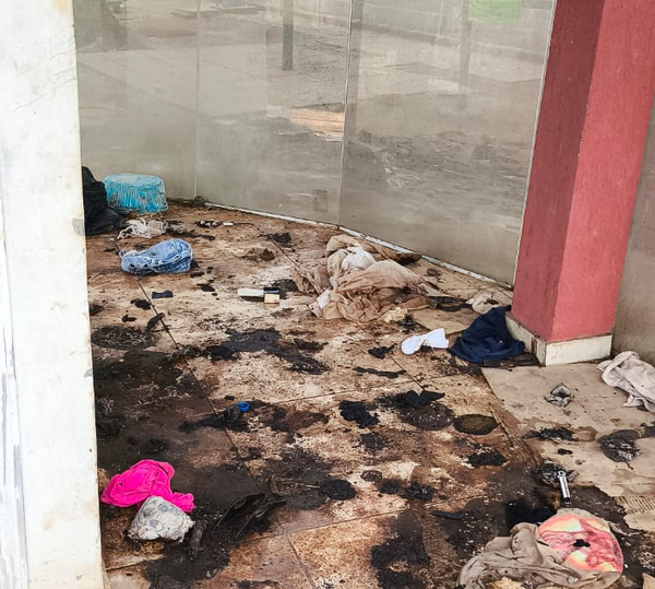 Lamentable estado de la garita de seguridad del Parque Alejo García - La Clave