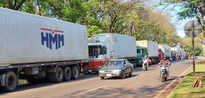 Crisis hídrica: Alivio en el Este con reducción de pasos de camiones, pero se avizoran más problemas